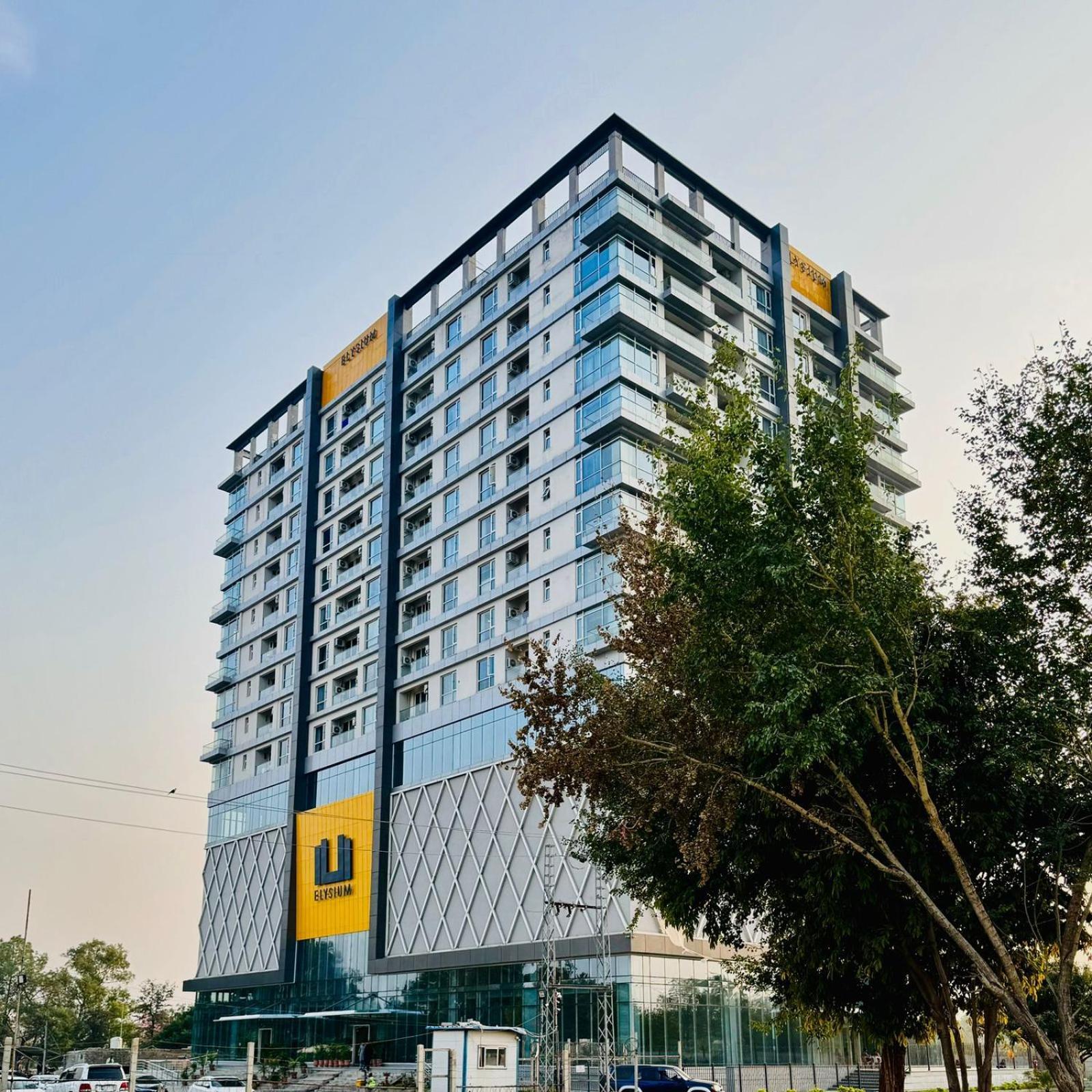 Elysium Luxurious Apartments Opposite Centaurus Mall Islamabad-Lmy Exterior photo